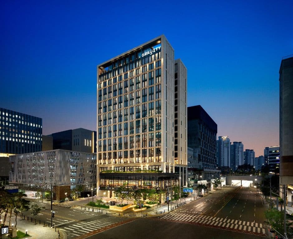 그래비티 조선 서울 판교