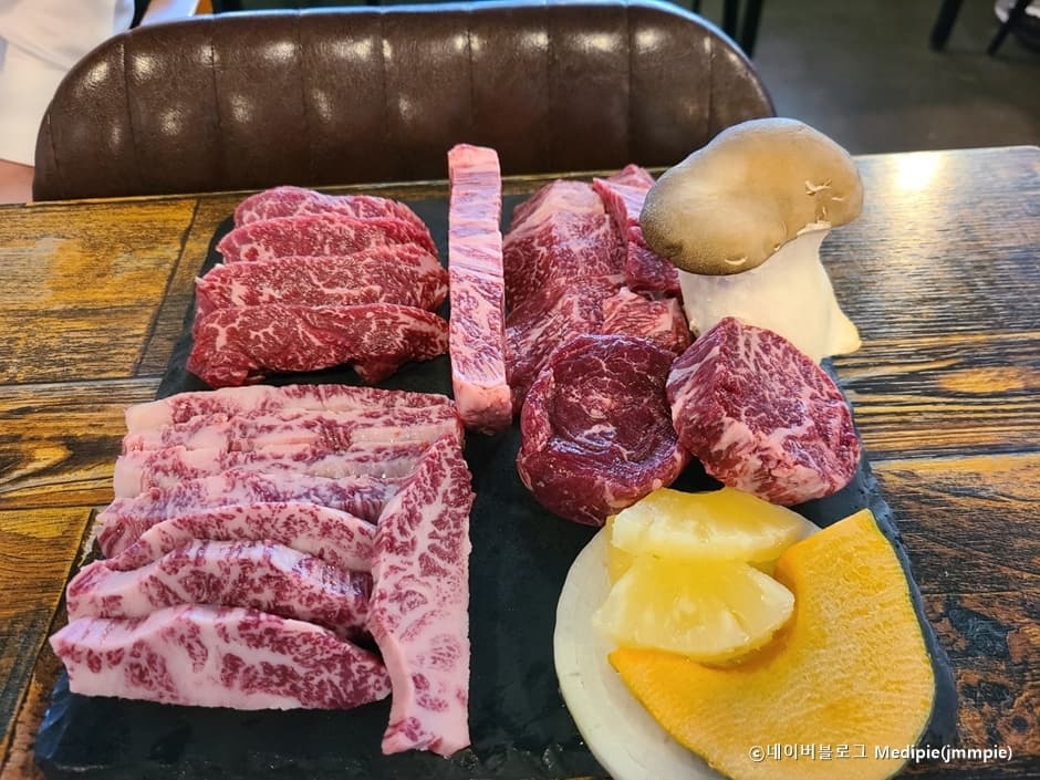 상원회관